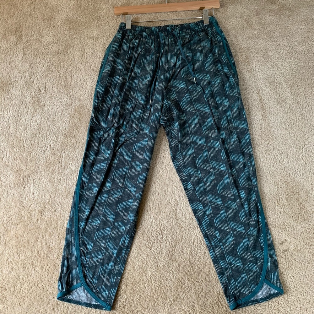 Anthropologie Hei Hei tribal print jogger